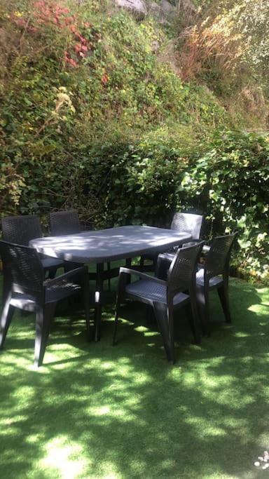 Casa De Claudia Comillas- Jardin Privado - A 10 Metros Del Capricho De Gaudi Extérieur photo
