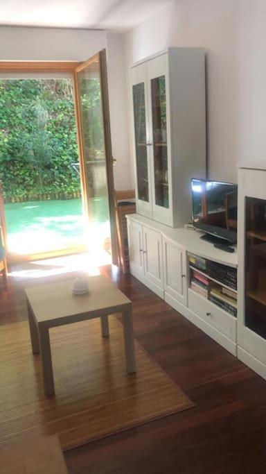 Casa De Claudia Comillas- Jardin Privado - A 10 Metros Del Capricho De Gaudi Extérieur photo